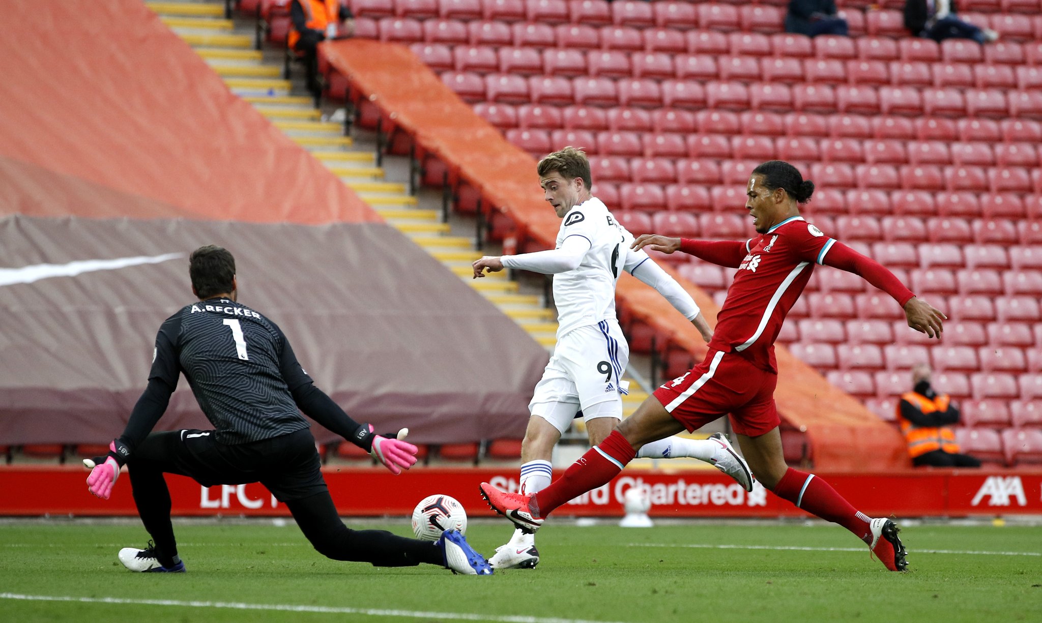 力求为球队 力求为球队