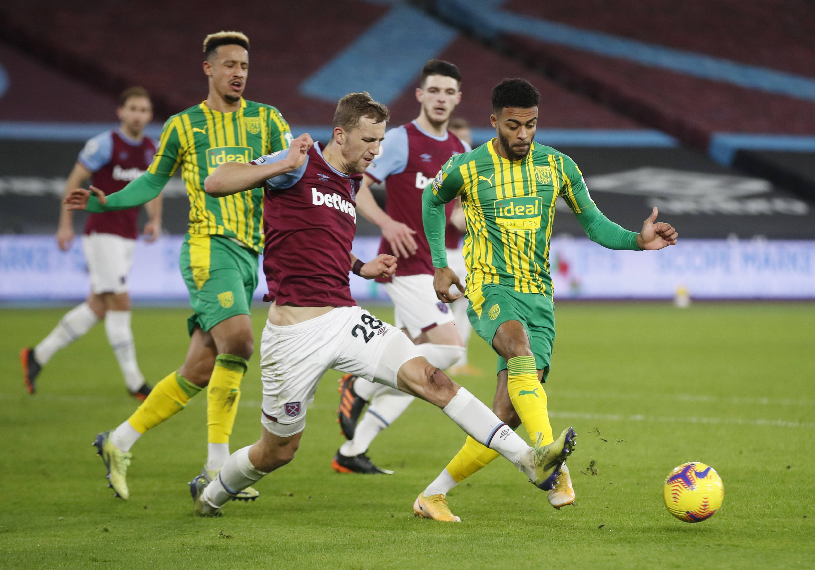 也使他们在 也使他们在